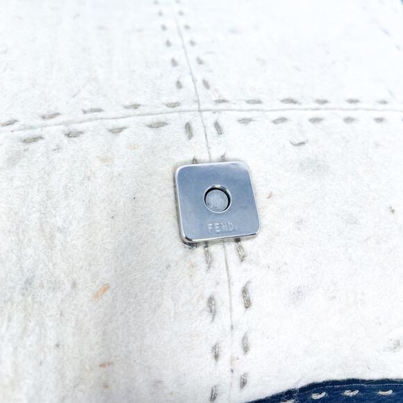 Fendi Black and Cream Shoulder Bag RARE mama baguette - Picture 11 of 15